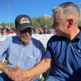Ciscomani shakes hands with veteran